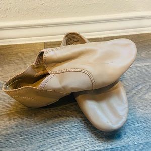 Capezio Tan Jazz Shoes